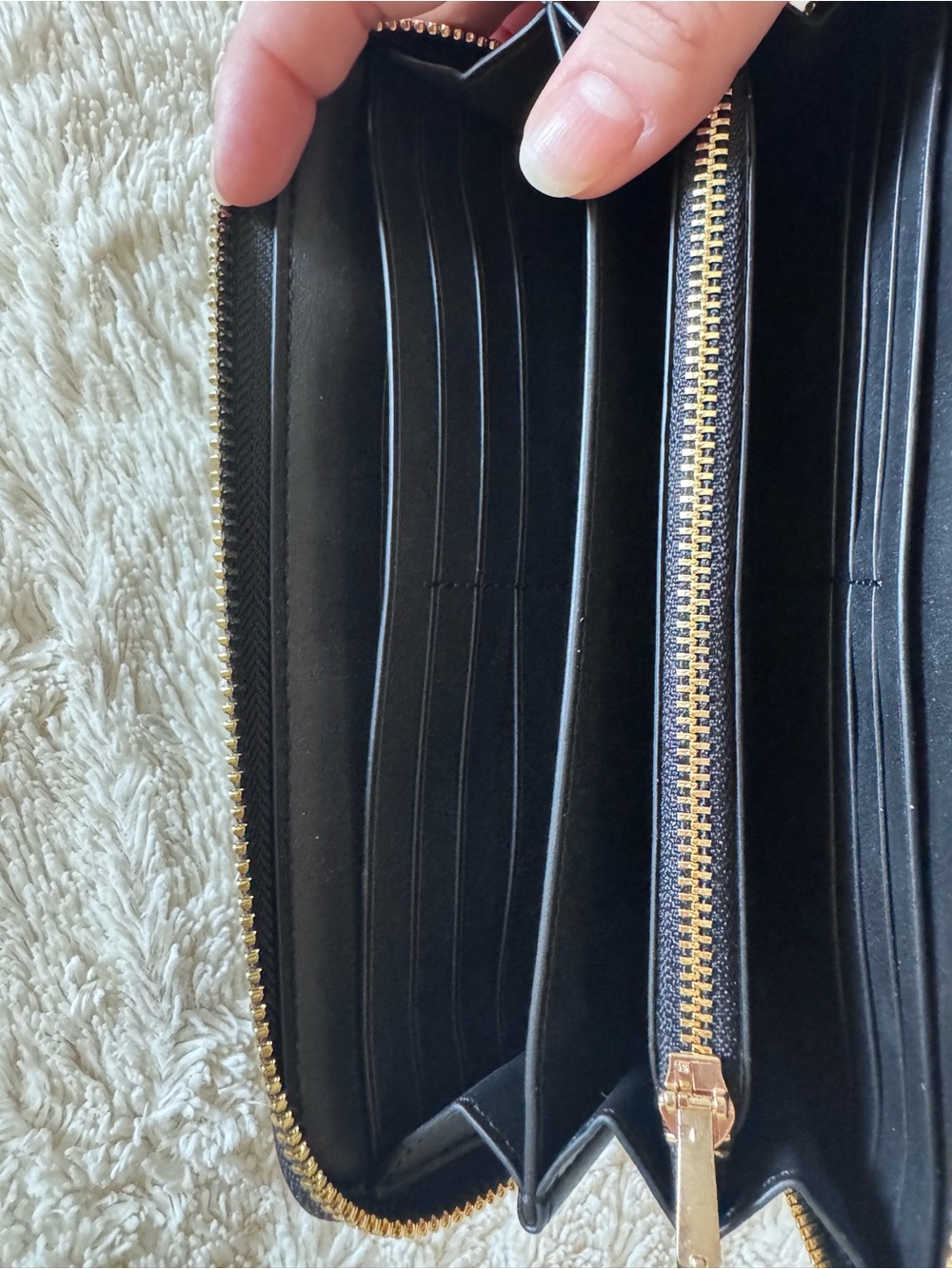 Coach Signature Long Zip Around Wallet NWT - Picture 7 of 11